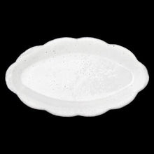 Load image into Gallery viewer, Small Oval Daisy Dish - Bon Ton goods

