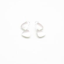 Load image into Gallery viewer, Stone Agnes Earrings - Bon Ton goods
