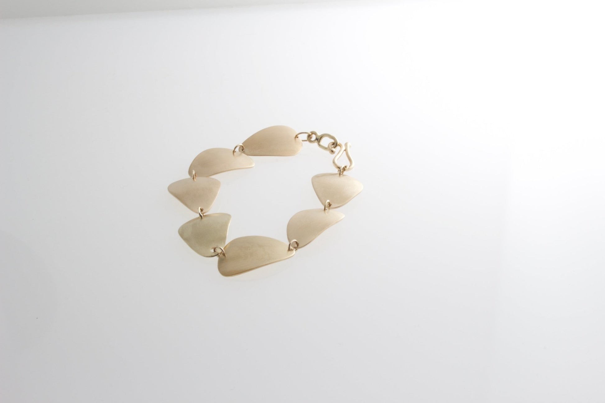 Stone Bracelet Emilie - Bon Ton goods