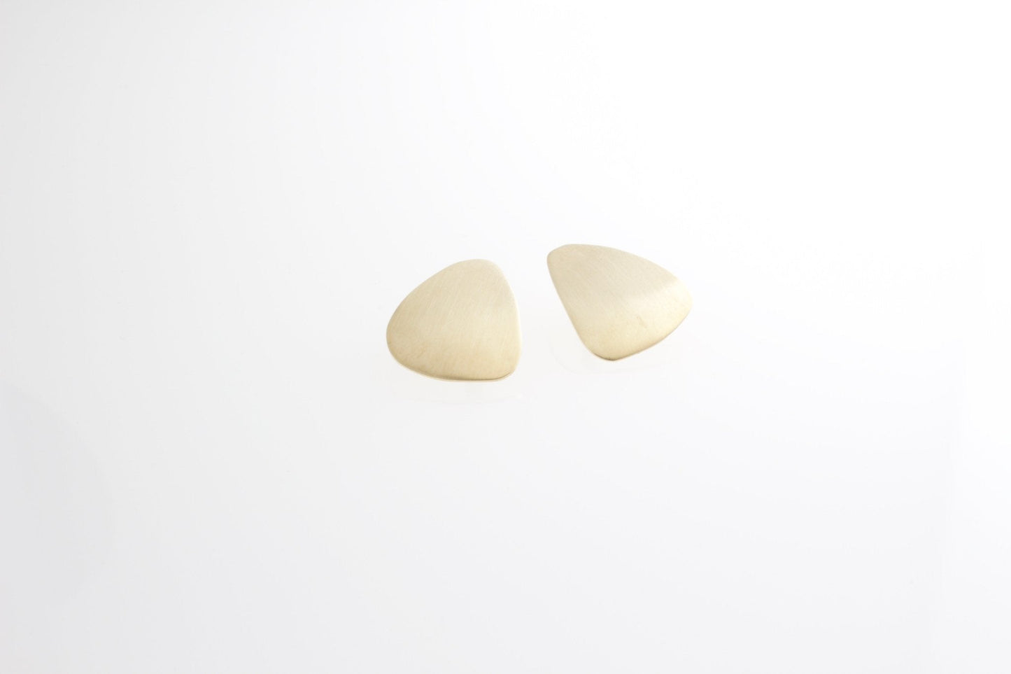 Stone Gold Ear Clips: Maren | Mikkel Brøgger - Bon Ton goods
