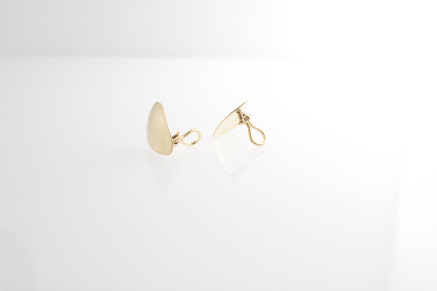 Stone Gold Ear Clips: Maren | Mikkel Brøgger - Bon Ton goods