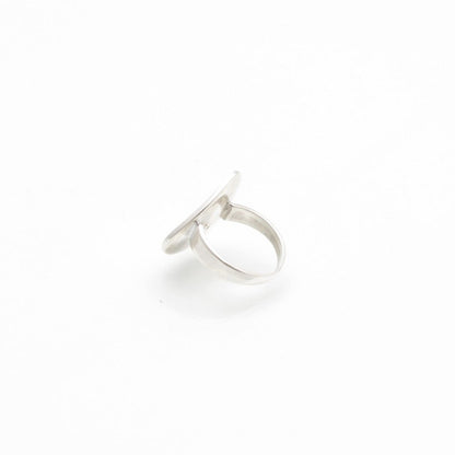 Stone Karen Silver Ring | Mikkel Brøgger: Exclusive Pre-Order - Bon Ton goods