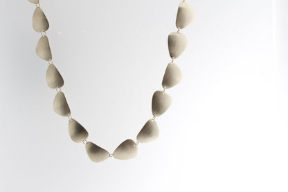 Stone Sarah Gold Necklace | Mikkel Brøgger - Bon Ton goods