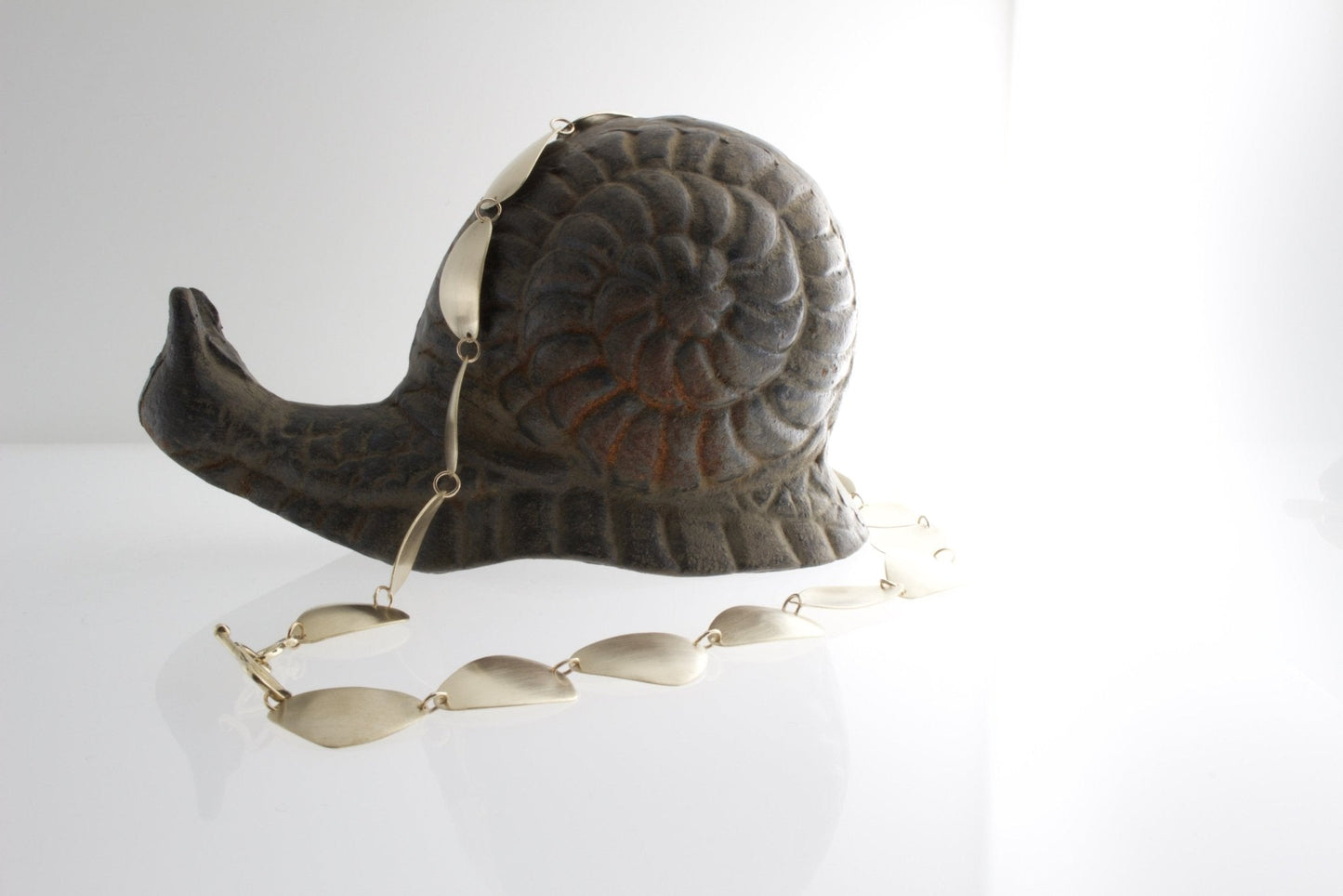 Stone Sarah Gold Necklace | Mikkel Brøgger - Bon Ton goods