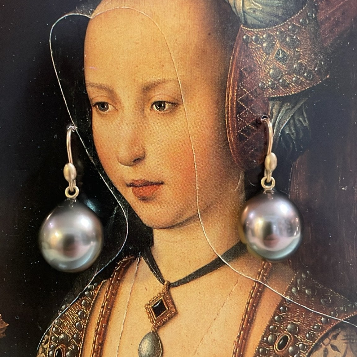 Tahitian Peacock Pearl Earrings | Ted Muehling