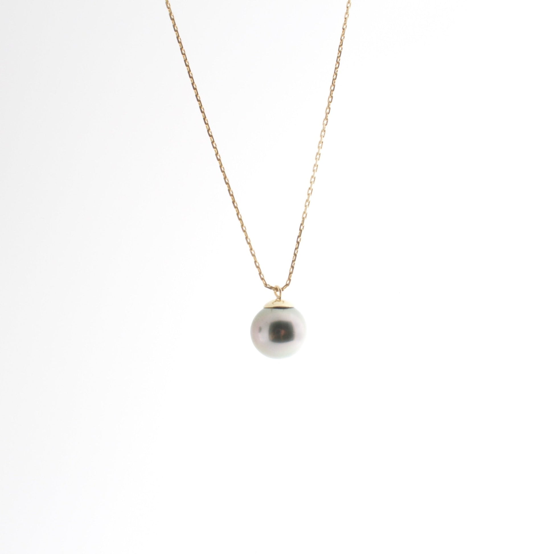 Tahitian Round Pearl Pendant Gold Necklace | Mikkel Brøgger - Bon Ton goods