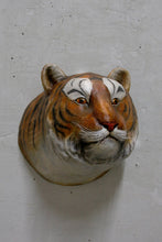 Load image into Gallery viewer, Tiger Mount - Bon Ton goods
