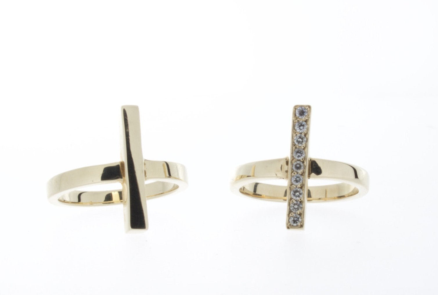 Torto Fulla Diamond Ring | Mikkel Brøgger: Exclusive Pre-Order - Bon Ton goods