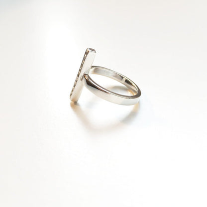 Torto Ring with Grey Diamonds | Mikkel Brøgger - Bon Ton goods