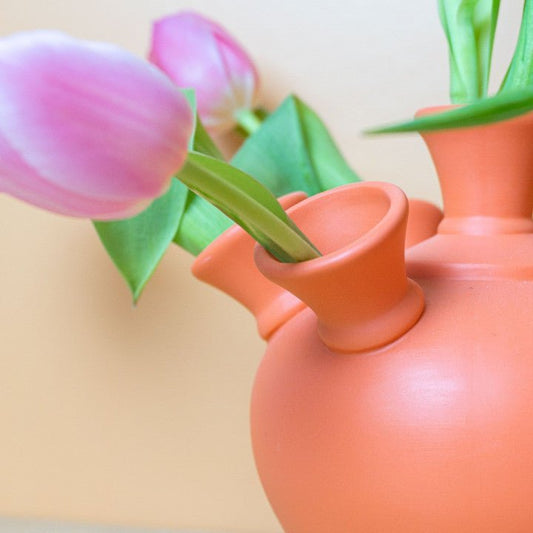 Tulip vase on legs orange Medium KLEI | Heinen Delfts Blauw - Bon Ton goods