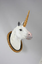 Load image into Gallery viewer, Unicorn Mount - Bon Ton goods

