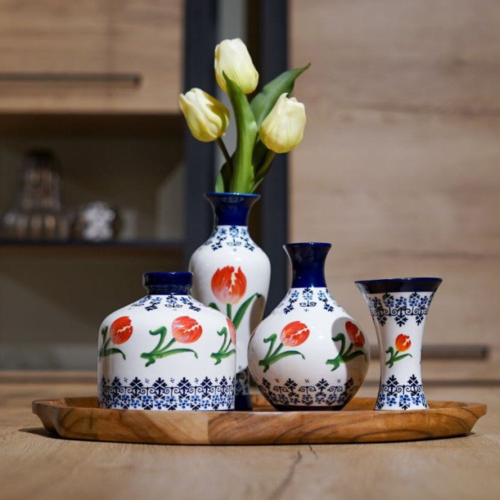 Vase Round with Orange Flower | Heinen Delfts Blauw - Bon Ton goods