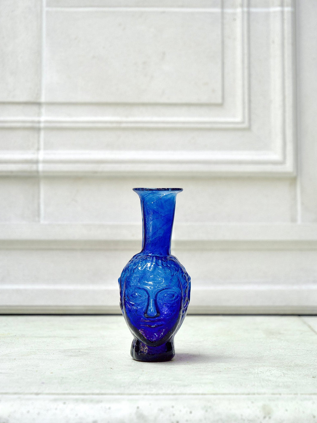 Vase Tete Blue - Bon Ton goods