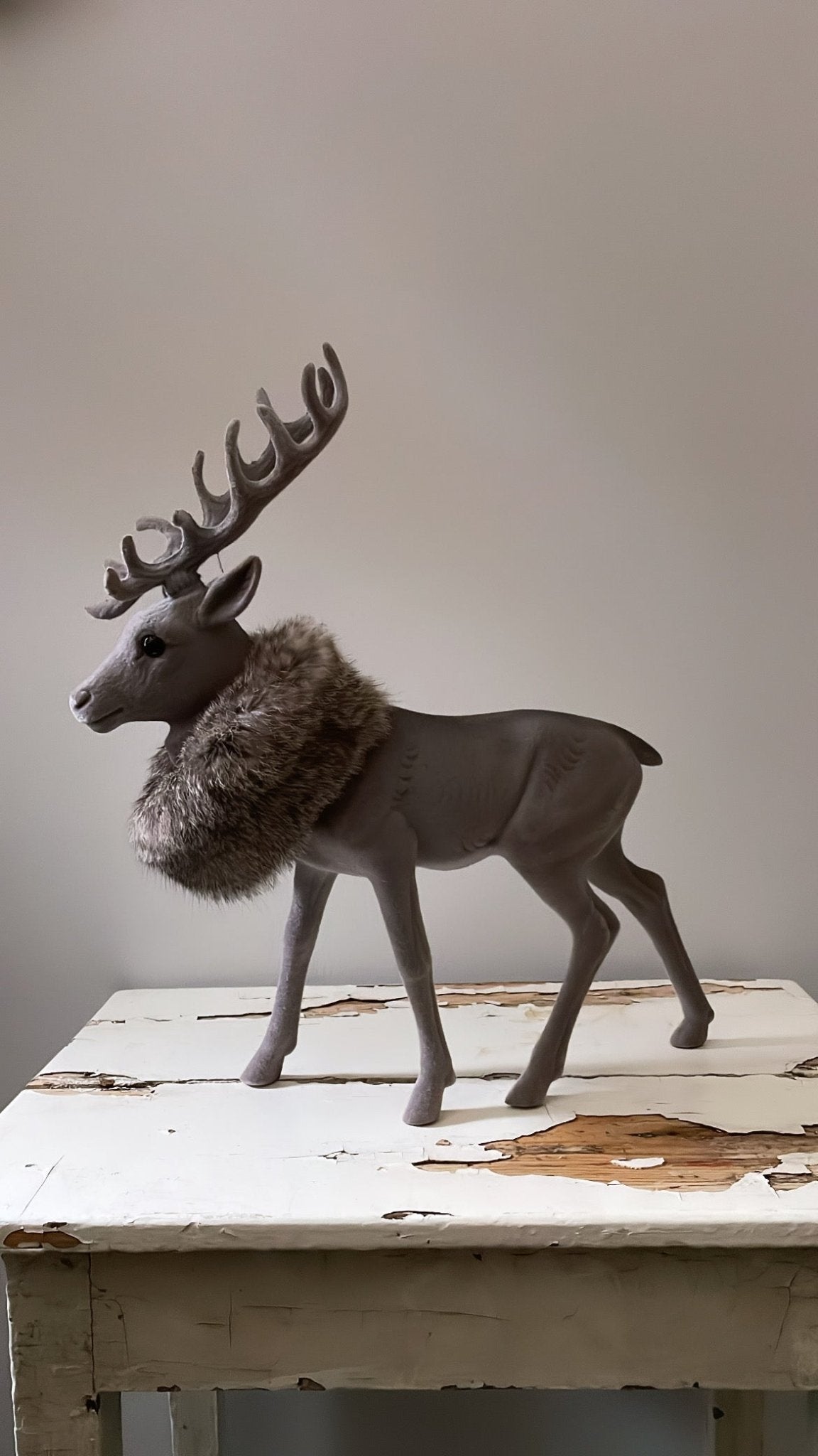 Velvet Grand Reindeer Large with Fur - Silver | Ino Schaller - Bon Ton goods