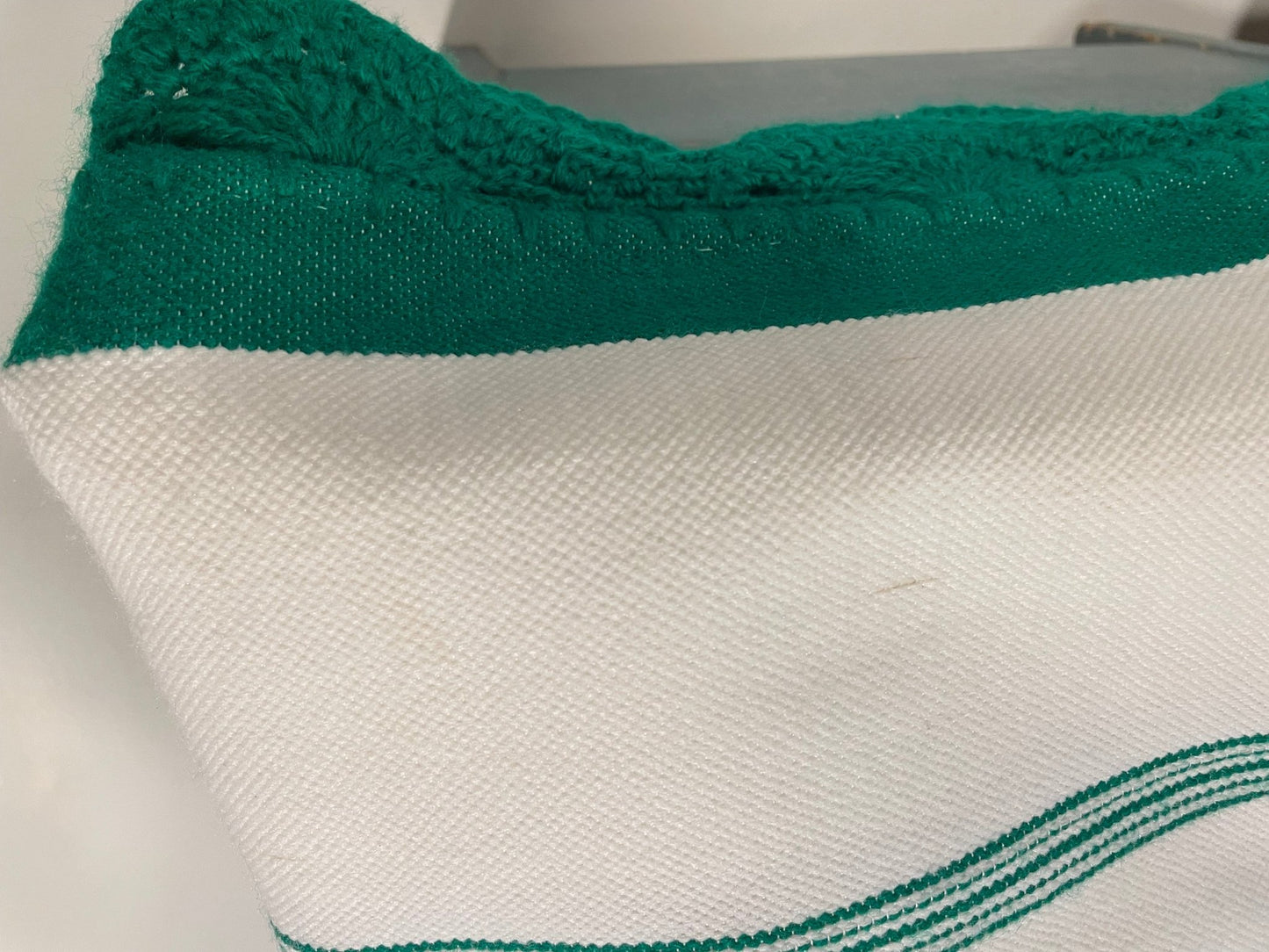 Vintage Moroccan Woven Cotton Throw – Deep Green (100 × 160 cm) - Bon Ton goods