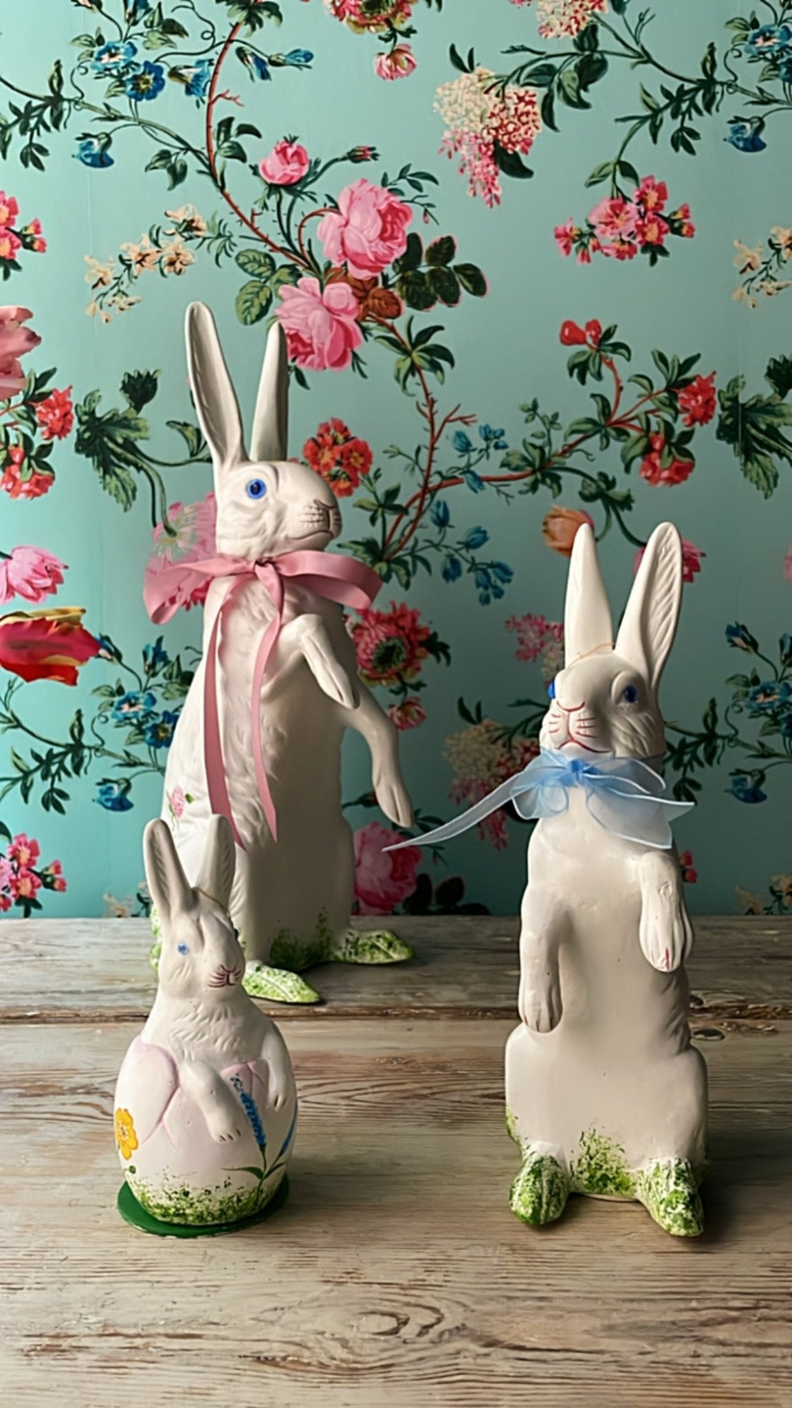 White Bunny Sitting with Bow - Large, Candy Box - Hand Painted Flower Decorations | Ino Schaller - Bon Ton goods