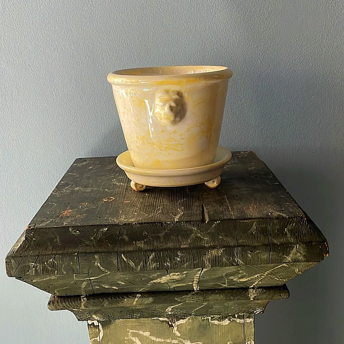 Yellow Lion Pot Marbleized | Handmade Erik Bendtsen Ceramics - Bon Ton goods