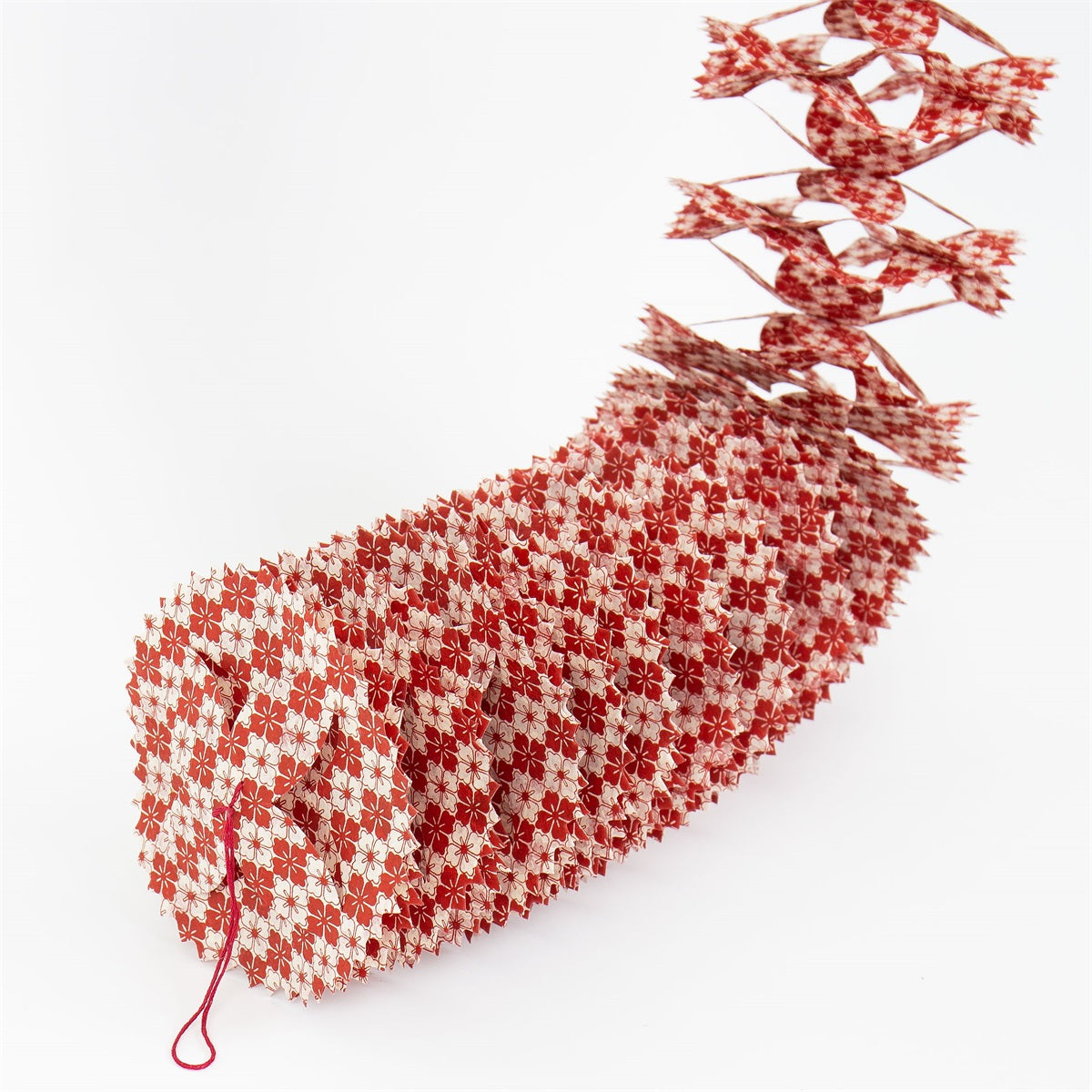 Kathmandu Garland, White and Red | Christmas Ornament